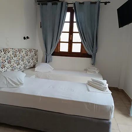 Philoxenia By Kyriakakou Apartmanhotel 3*